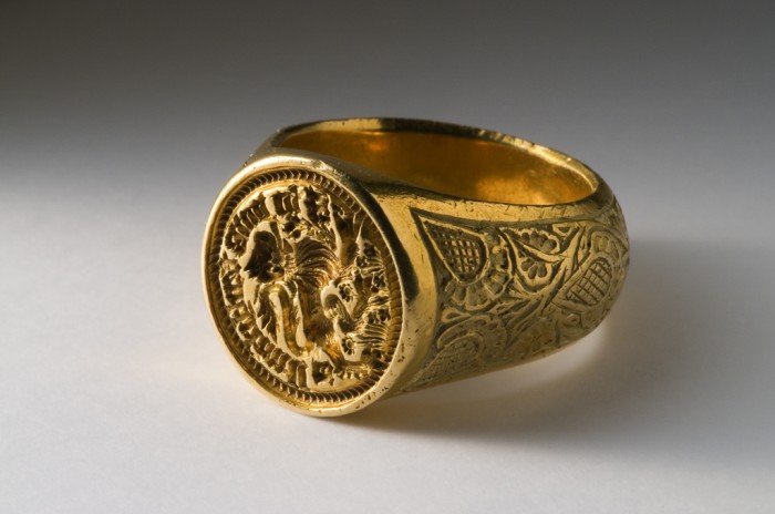 A gold ring from Raglan castle
